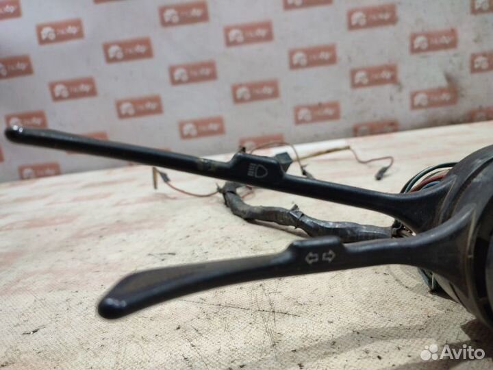 Подрулевой переключатель Лада 2106 седан 21011