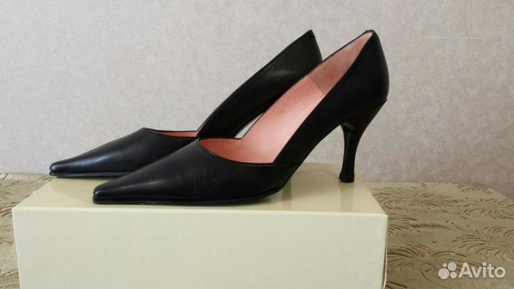 Новые, модельные туфли