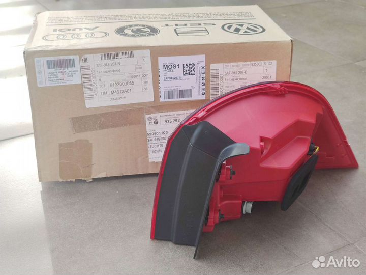 Фонарь Passat B7 - новый оригинальный, наружный, л