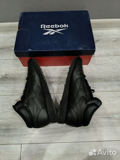 Кроссовки Reebok Classic новые Оригинал