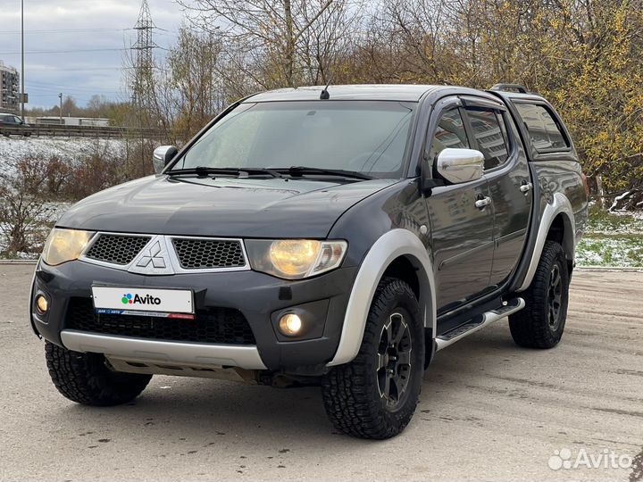 Mitsubishi L200 2.5 AT, 2012, 400 100 км