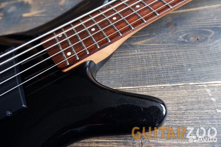 Бас гитара Ibanez SR-305 IP