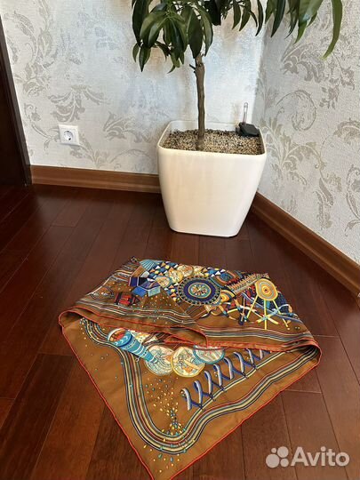 Шарфы платки палантины