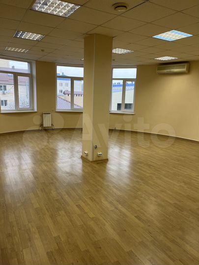 Офис, 225.8 м²
