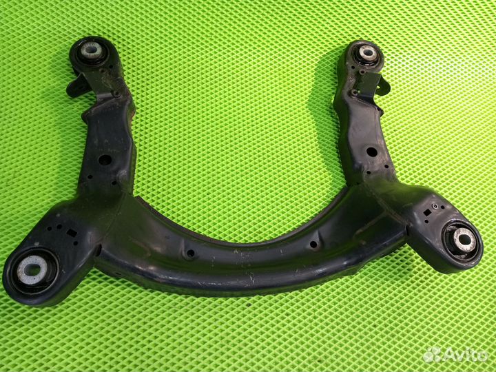 Подрамник передний Audi A6 C6 (2002-2010)