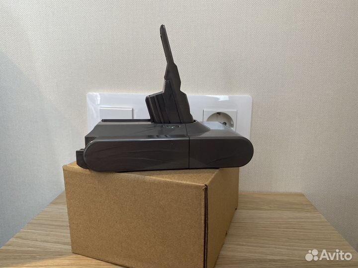 Аккумулятор V8 Dyson SV10