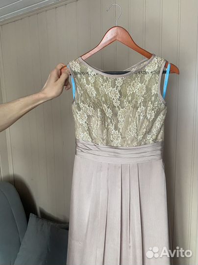 Платье вечернее