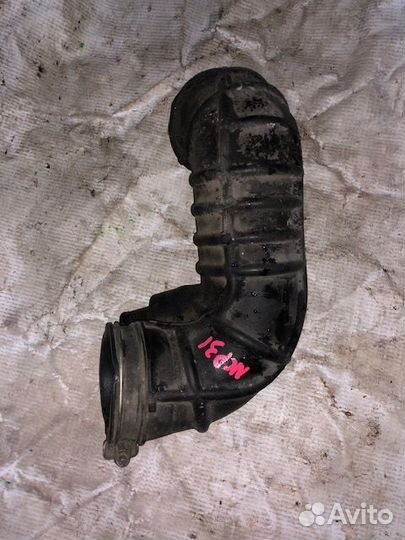 Патрубок воздушного фильтра Toyota bB (NCP30) I ре