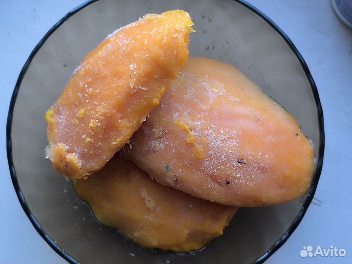 Манго замороженное половинки 1кг