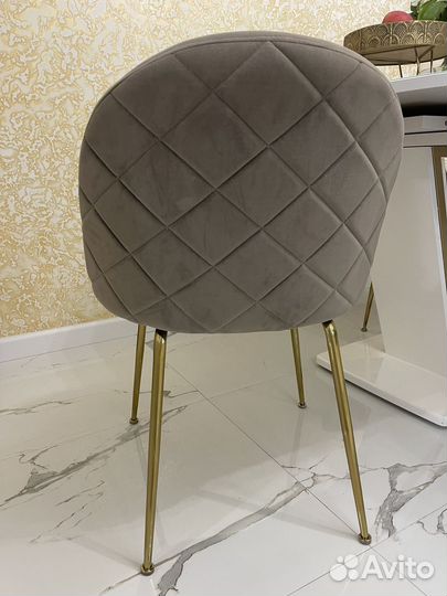 Стулья кухонные мягкие 4 шт