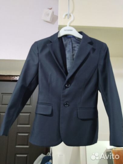 Костюм детский,брюки и пиджак,122 размер
