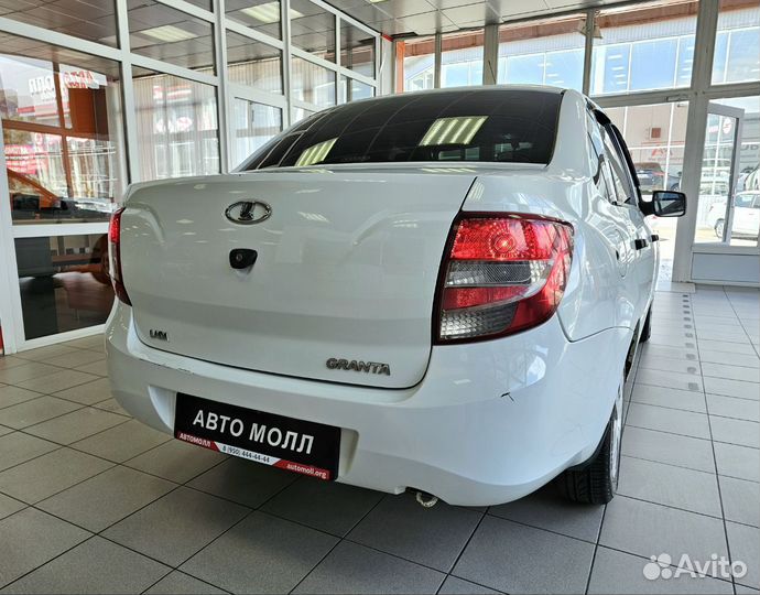 LADA Granta 1.6 МТ, 2013, 269 300 км