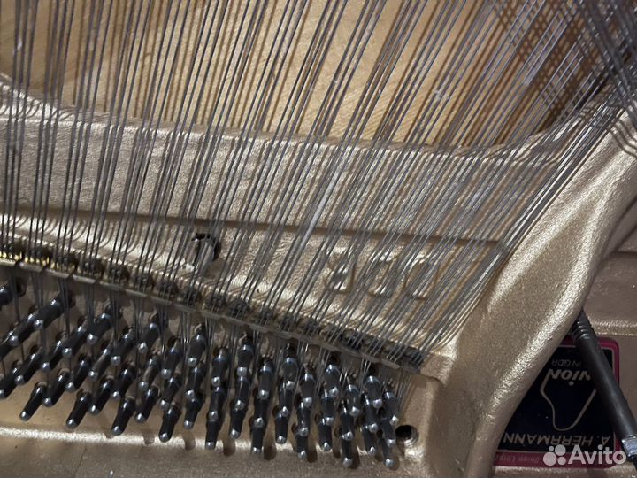 Станина от фортепиано