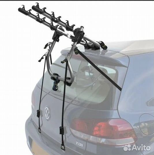 Велоустройство на заднюю дверь авто