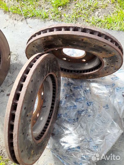 Диски тормозные