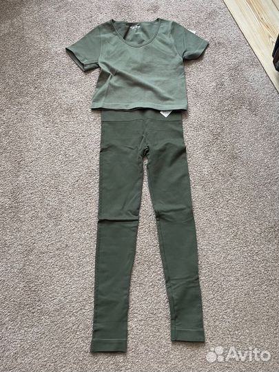 Костюм для фитнеса