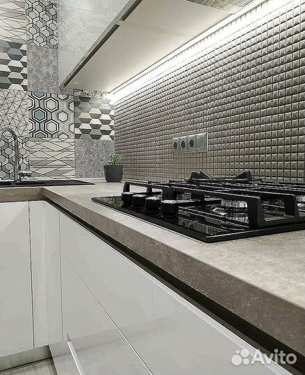 Кухня до потолка