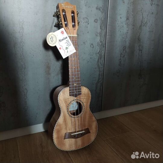 Укулеле kmise
