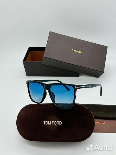 Солнцезащитные очки Tom ford