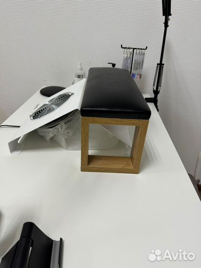 Подставка для рук маникюрная