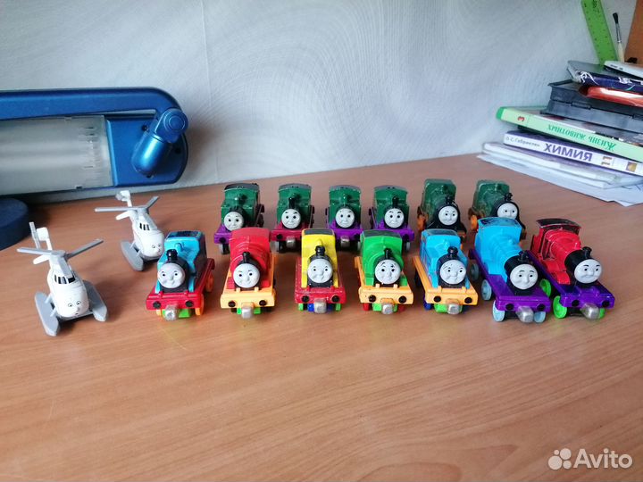 Паровозики металлические