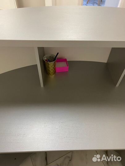 Стойка для администратора