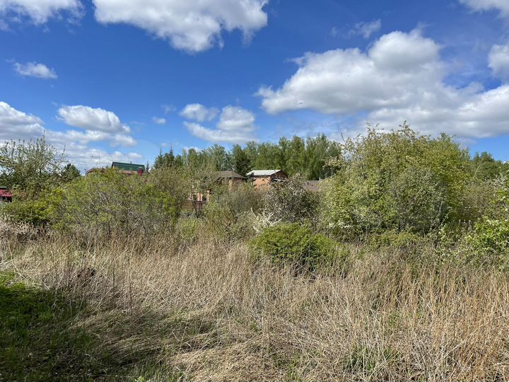 Дача 20 м² на участке 15 сот.