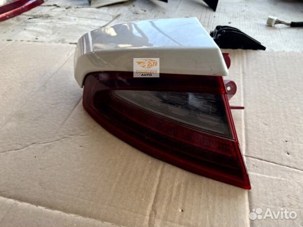 Фонарь задний левый Kia Stinger (2017-2022)