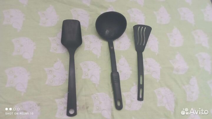 Кастрюля, чайники, ложки, поварешки