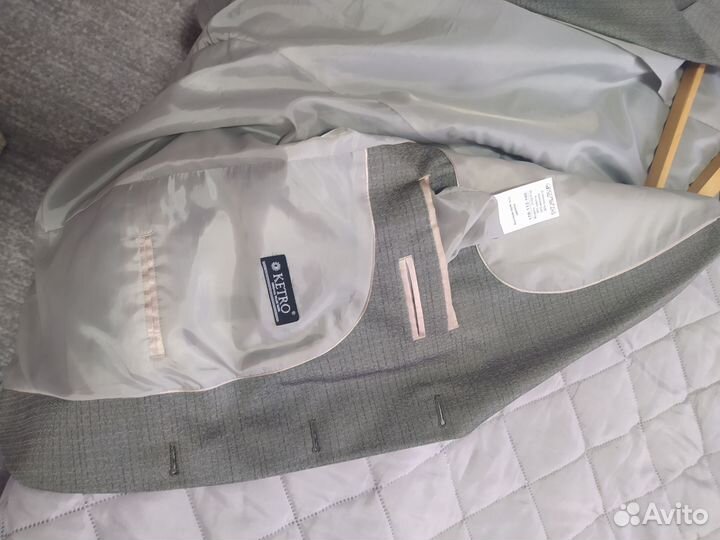 Костюм мужской