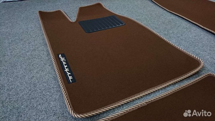 Автоковрики для ваз 2103, коричневые