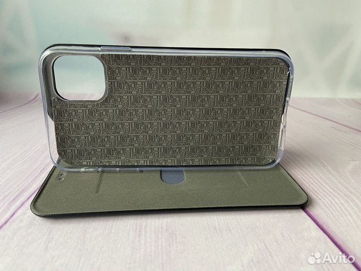Чехол книжка на iPhone 11