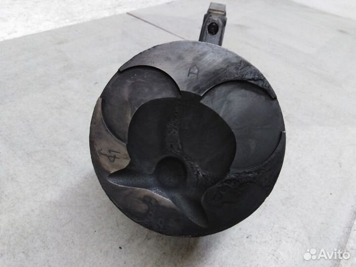 Поршень с шатуном