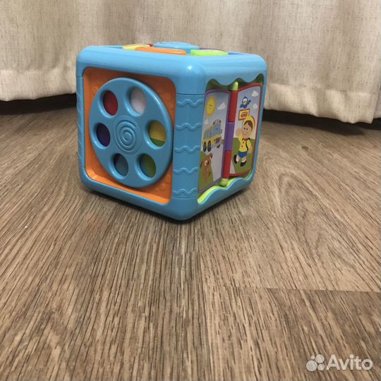 Развивающие игрушки