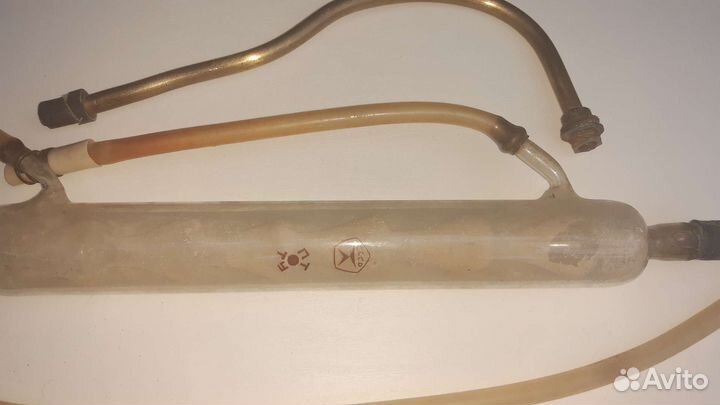 Бак и стеклянный дистиллятор