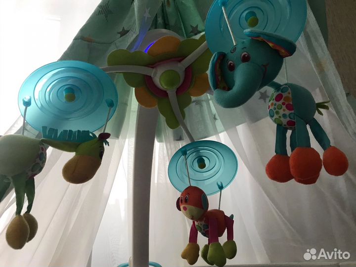 Мобиль tiny love