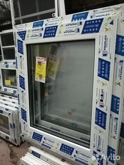 Окна 902х899 мм пластиковые готовые