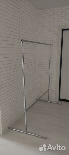 Вешалка для одежды напольная