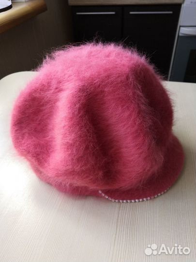Берет женский из ангоры