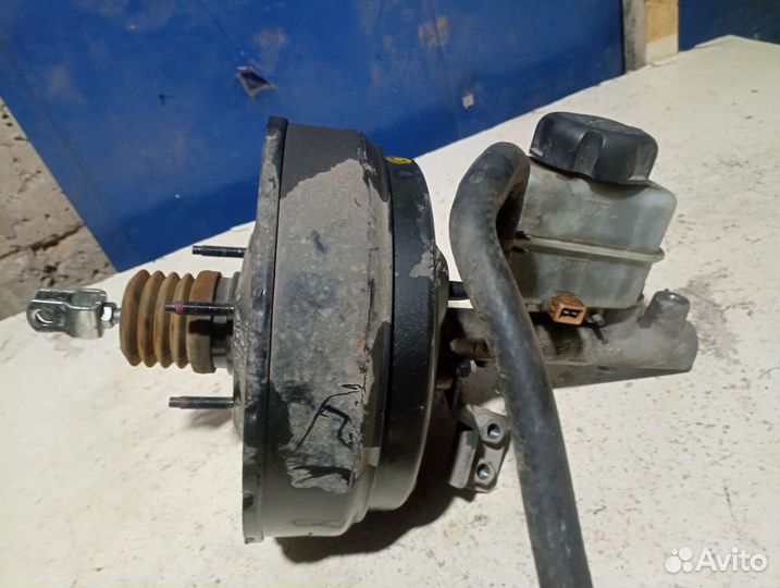 Вакуумный усилитель тормозов с гтц Hyundai Sonata