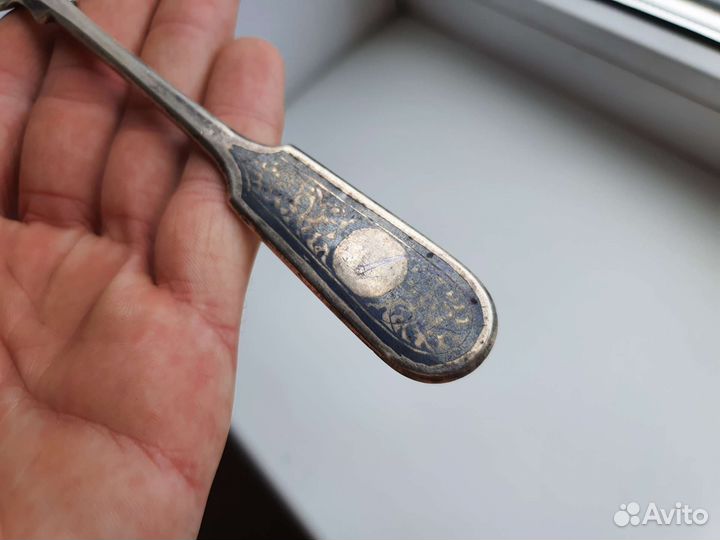 Столовая ложка серебро