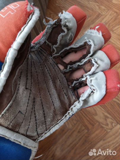 Хоккейные вещи