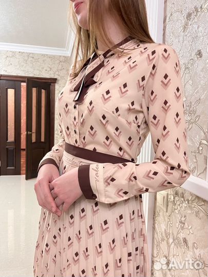 Вечернее платье в пол