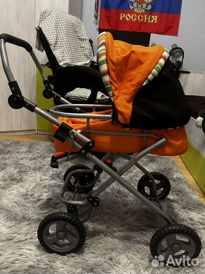 Коляска для кукол