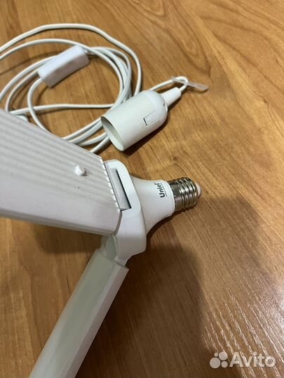 Фитолампа для растений Uniel