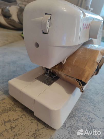 Швейная машина Jaguar