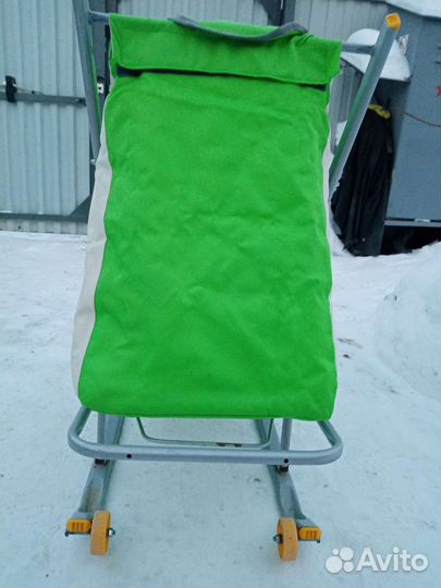 Детские санки с колесами