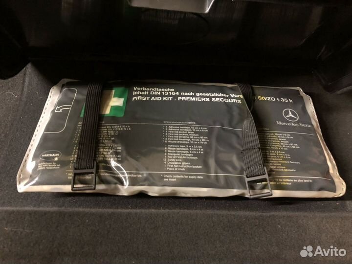 Задняя полка со стоп сигналом W124 рестайл черная