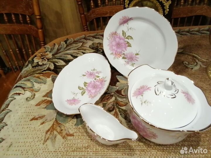 Набор столовой посуды