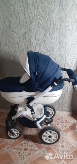 Коляска 3 в одном,зима-лето-автолюлька